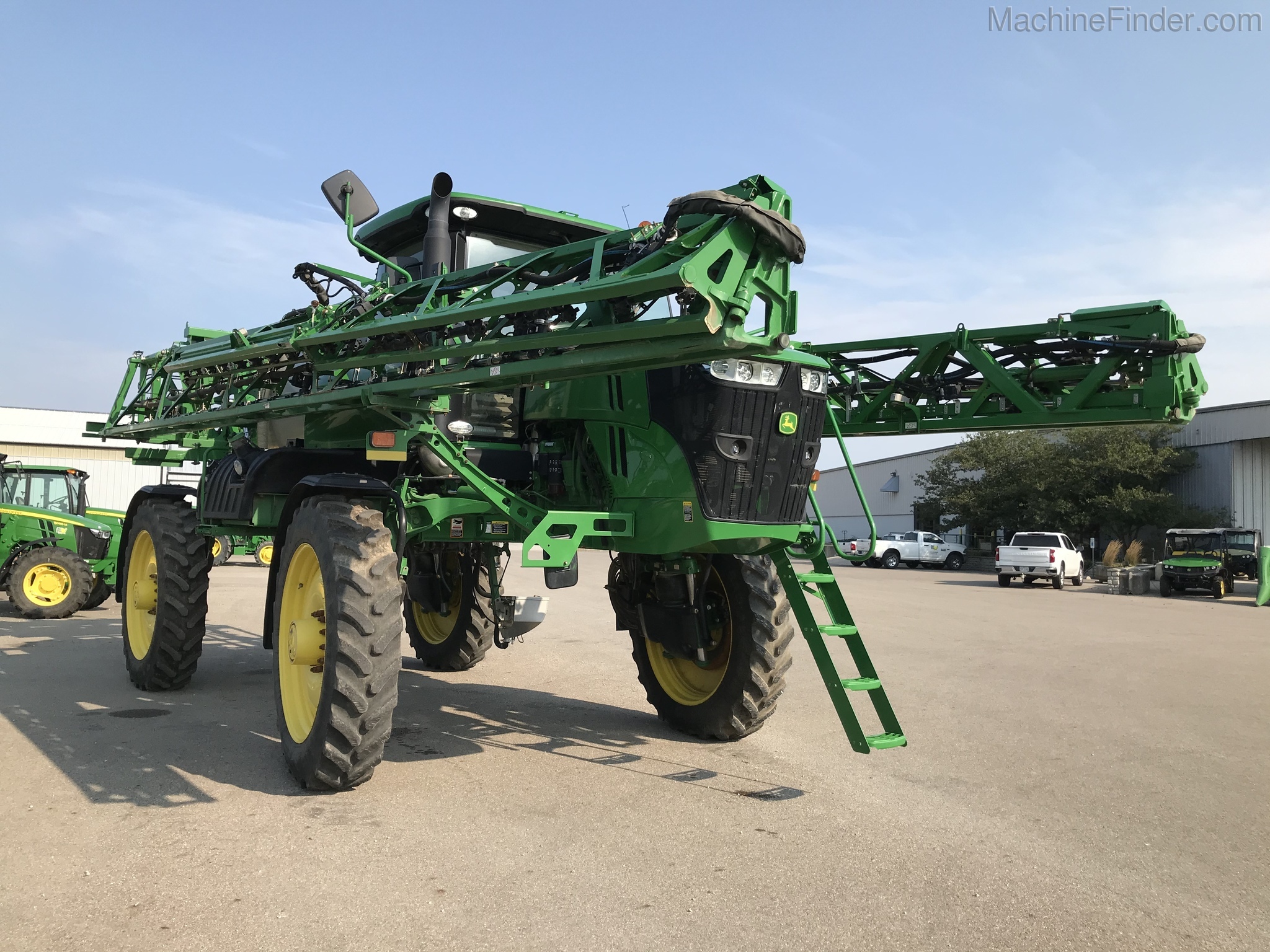 2016 John Deere R4038 Image 2