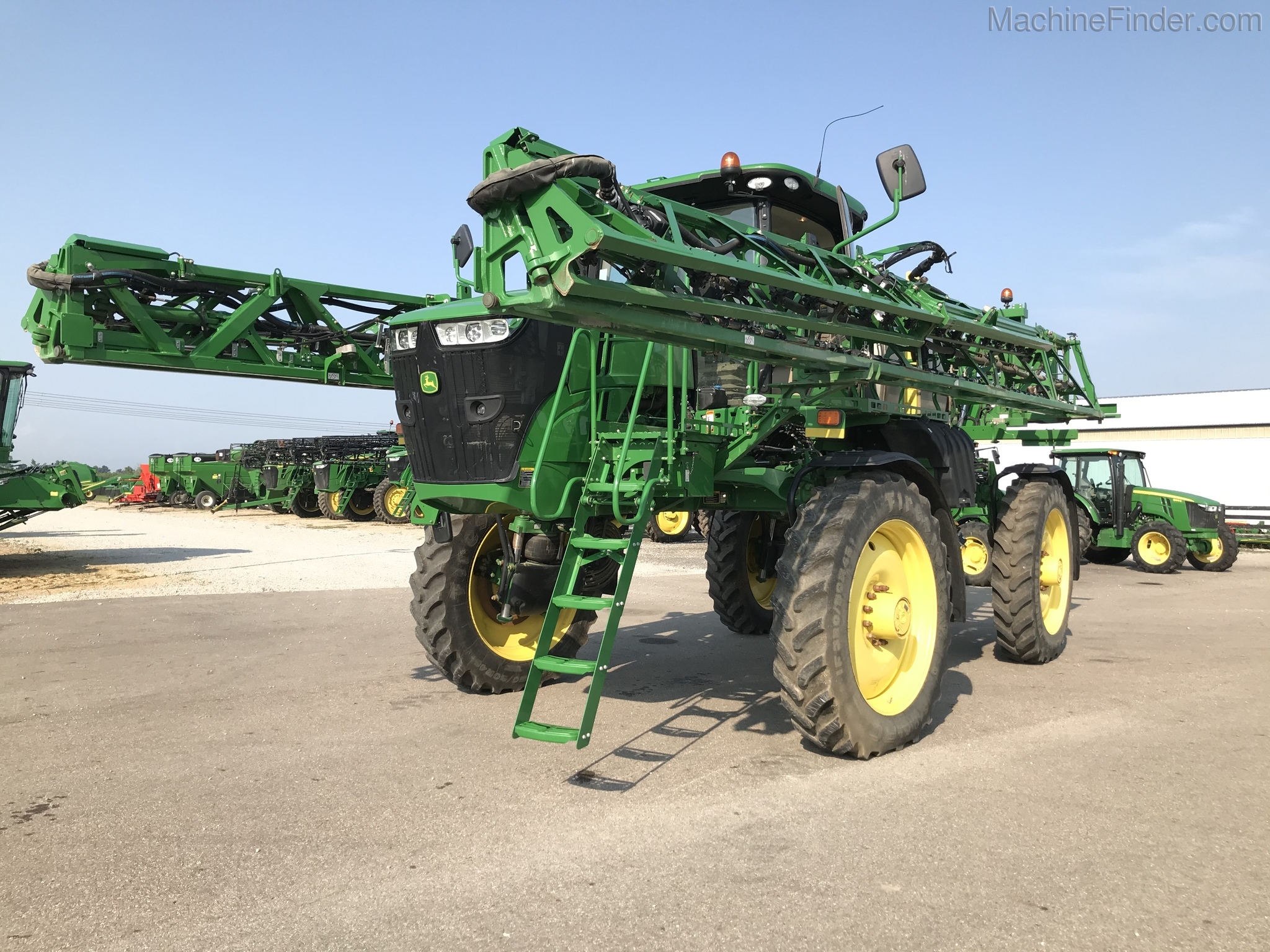 2016 John Deere R4038 Image 1