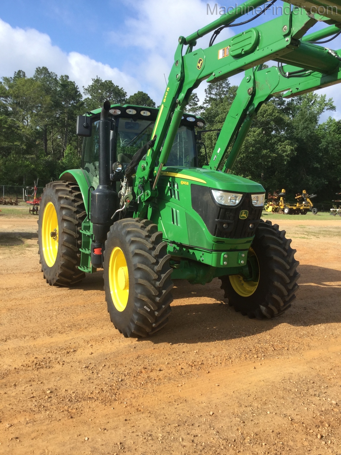2018 John Deere 6145R Image 3