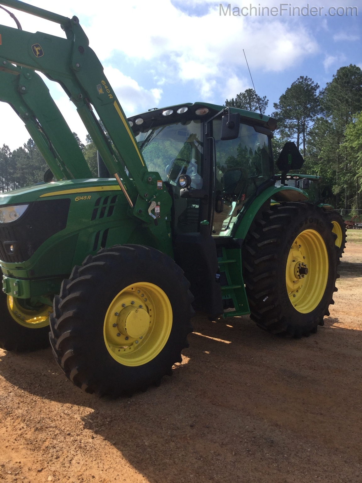 2018 John Deere 6145R Image 2