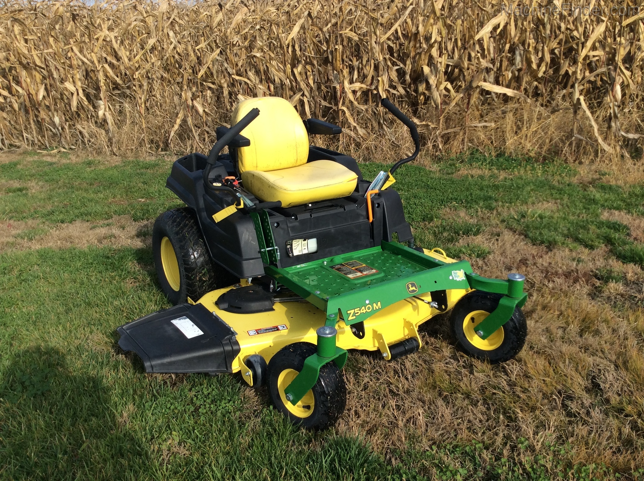 2018 John Deere Z540M Image 3