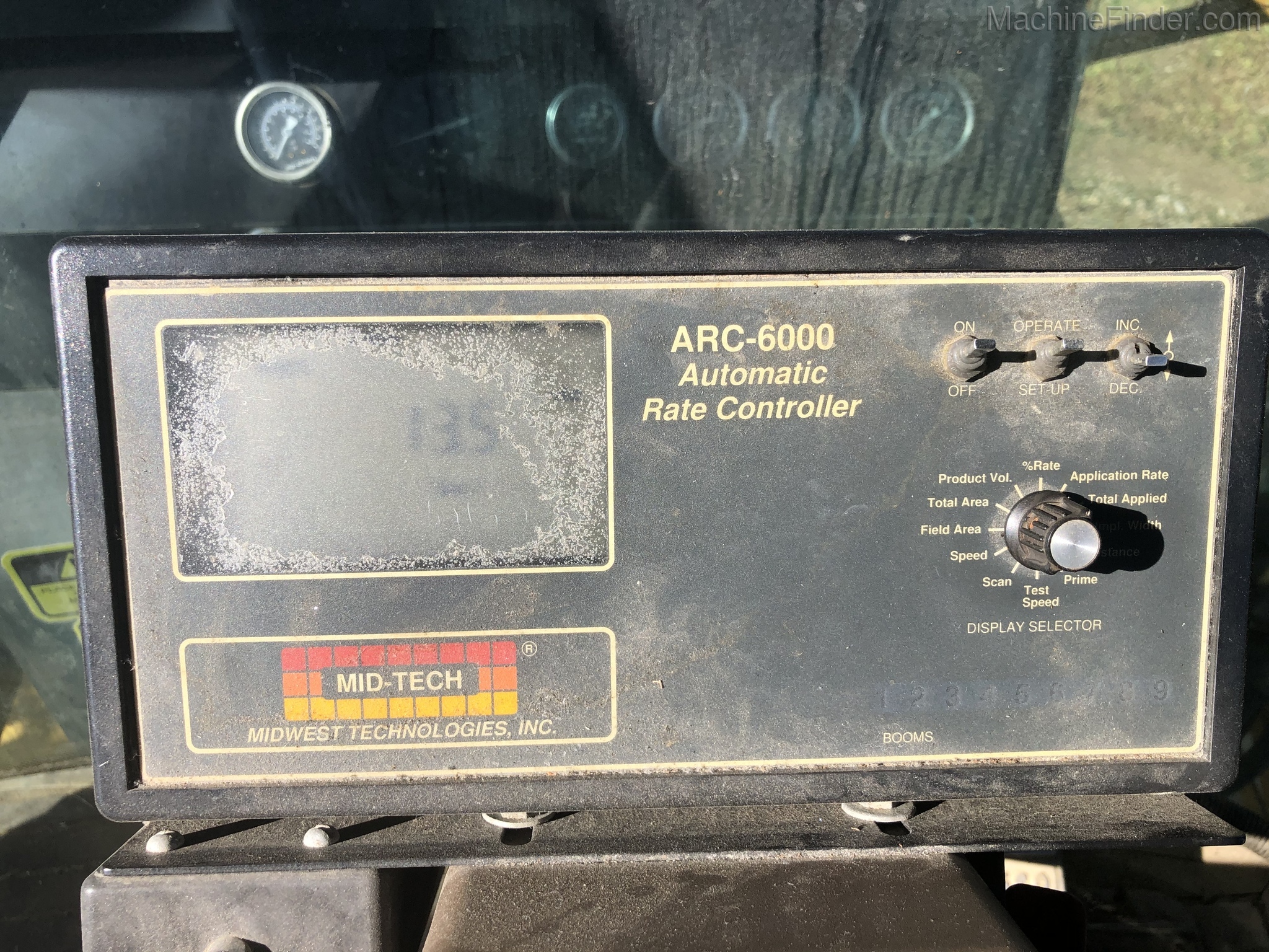 1998 RoGator 854 Image 14