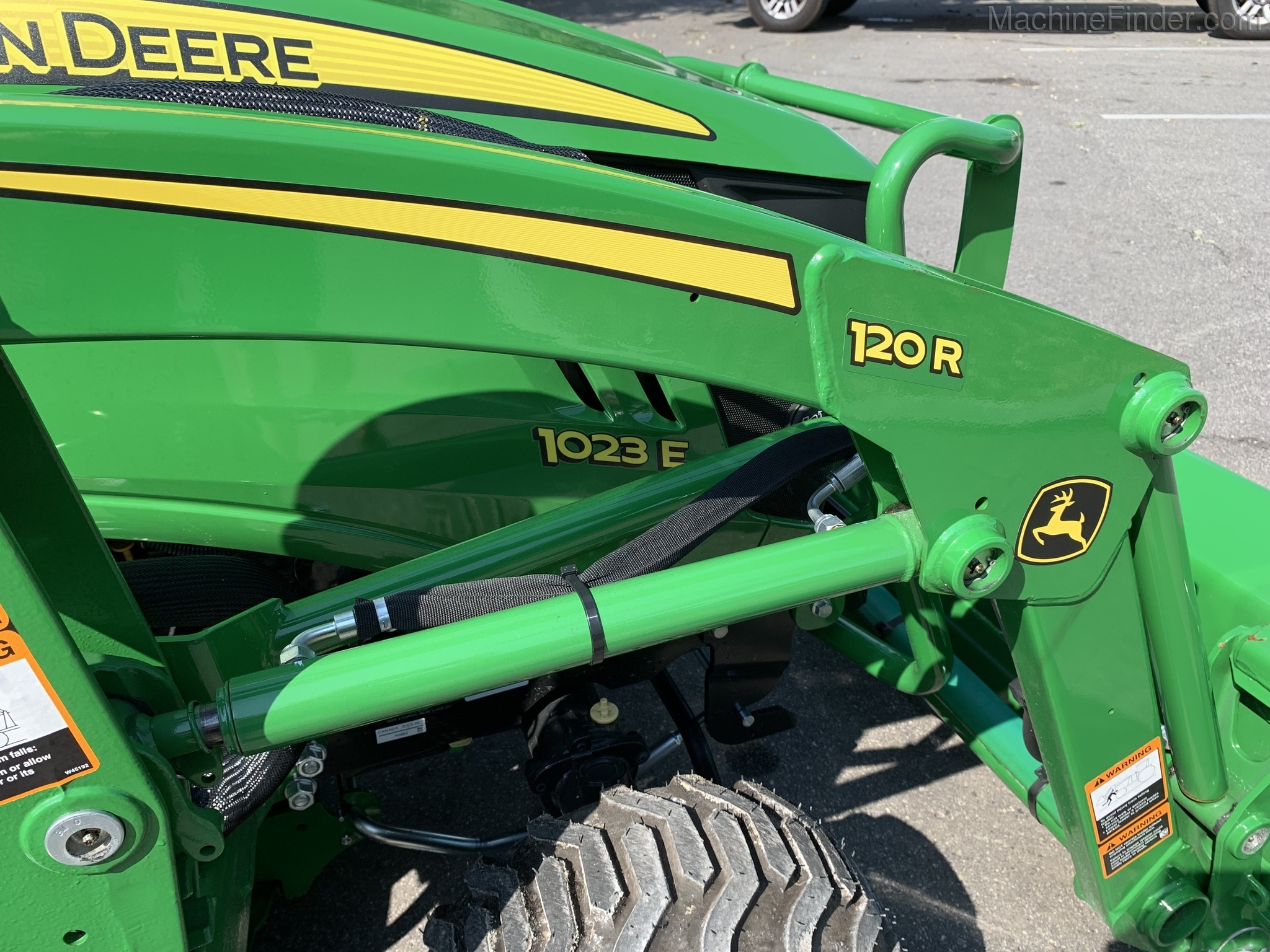 2020 John Deere 1023E Image 5