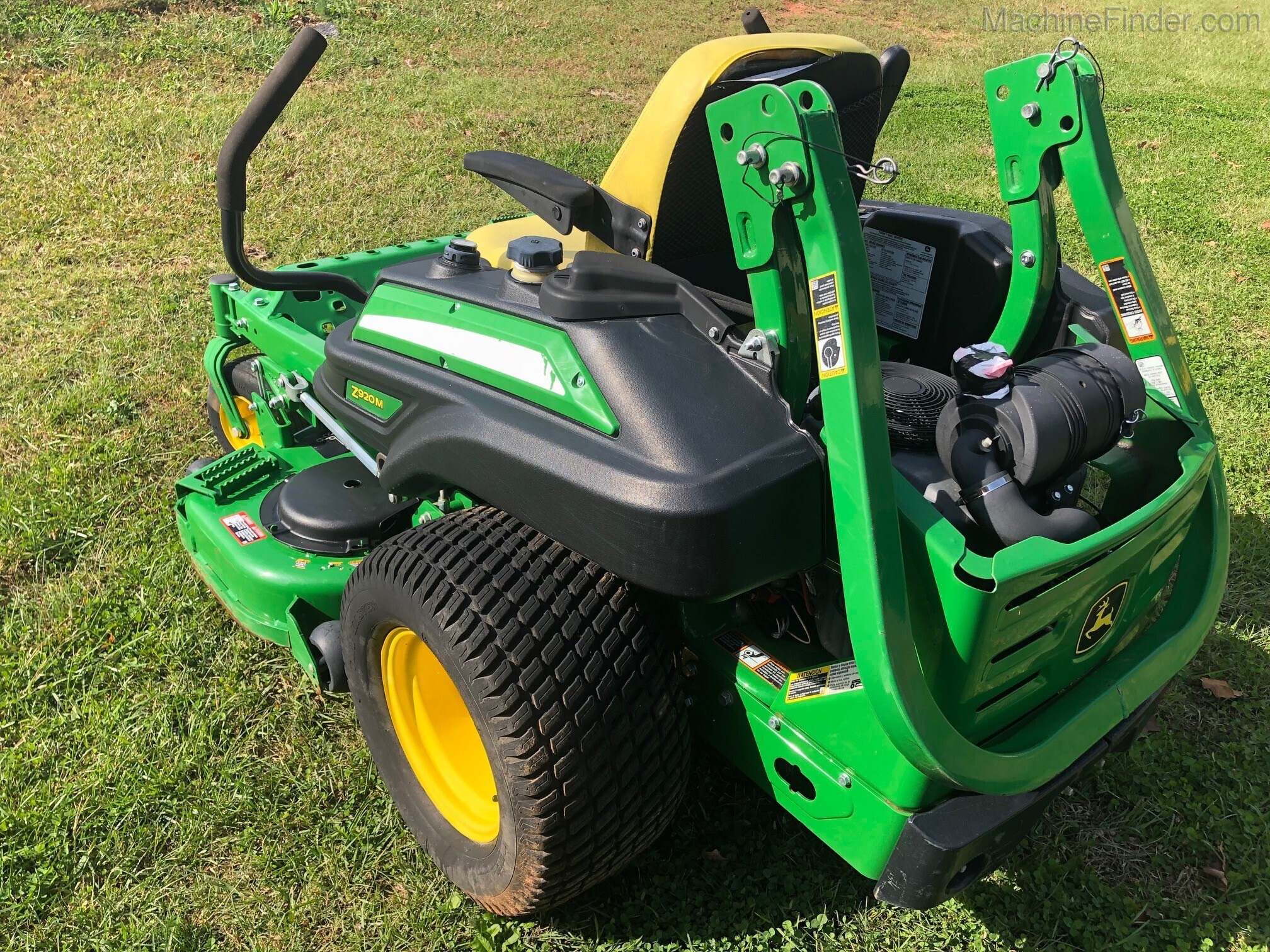 2017 John Deere Z920M Image 5