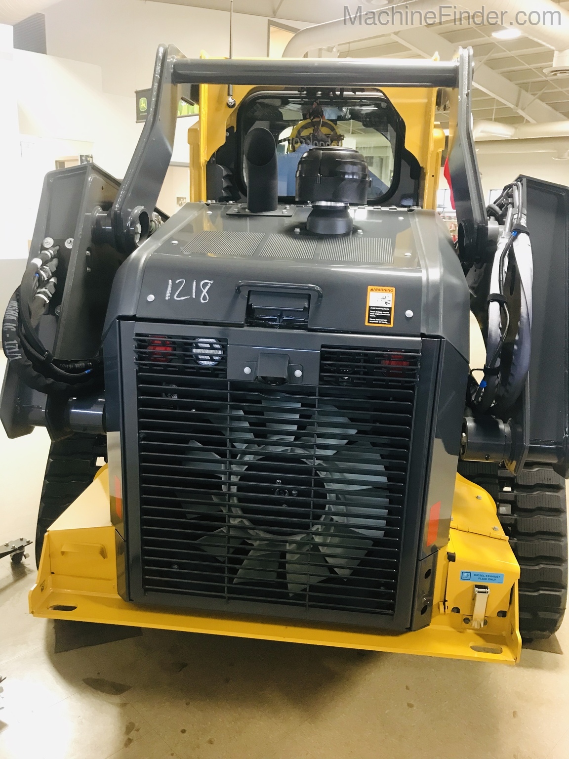 2020 John Deere 333G Image 4