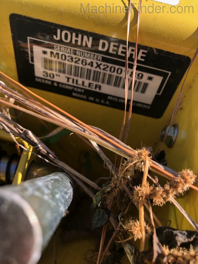 2000 John Deere 30