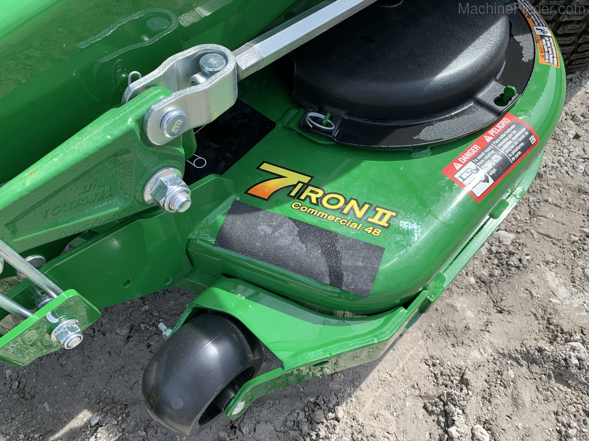 2020 John Deere Z915E Image 5
