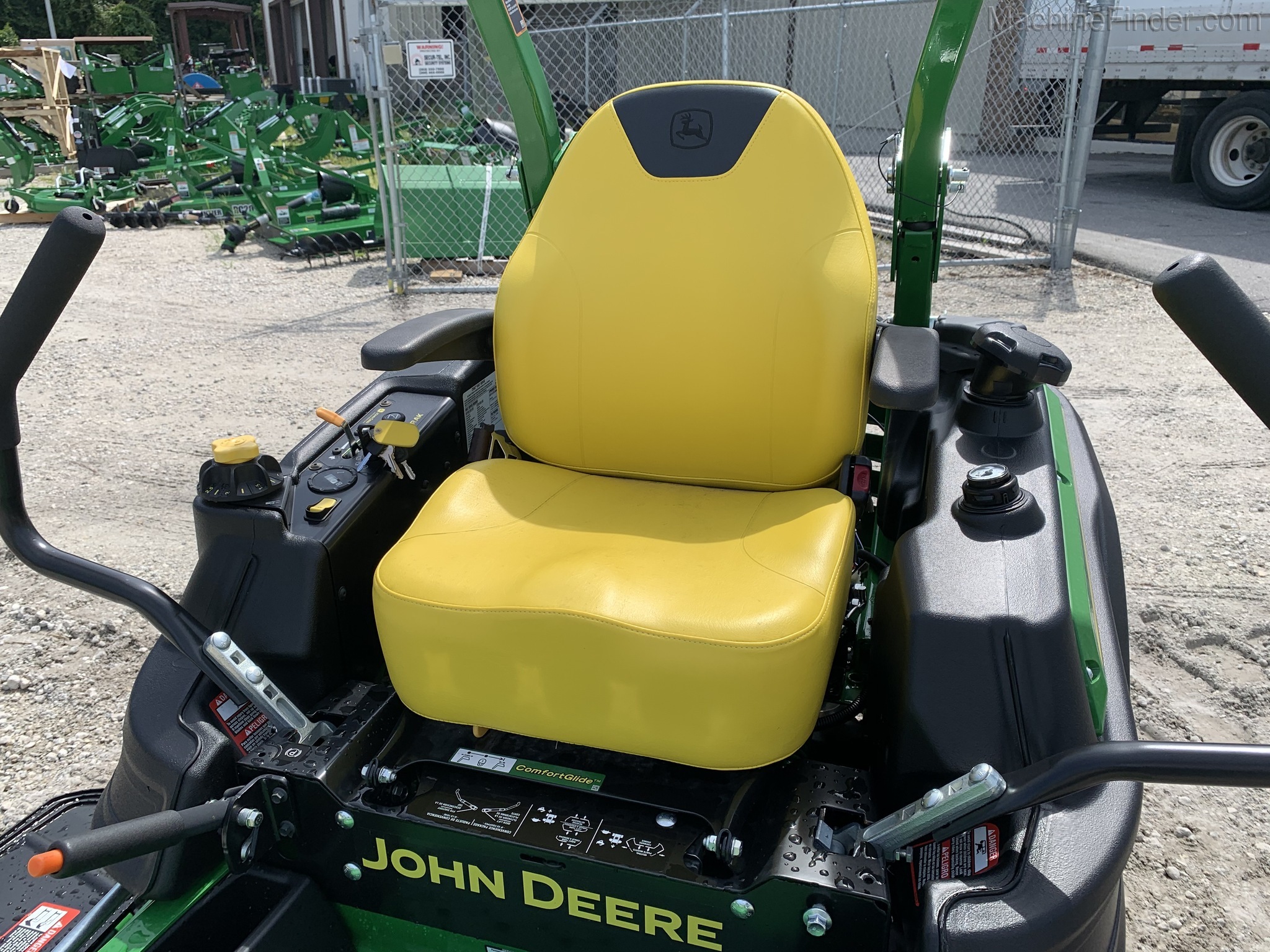 2020 John Deere Z915E Image 6