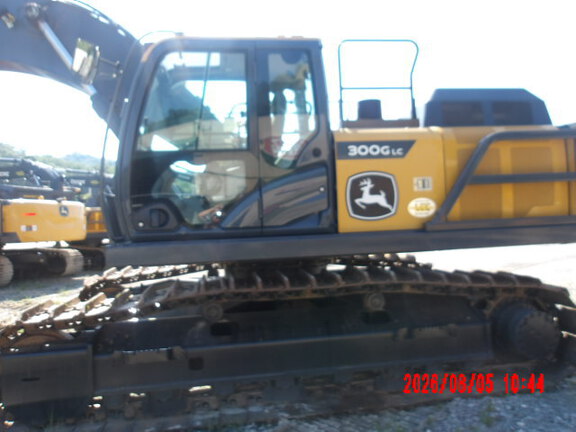 2022 John Deere 300GL