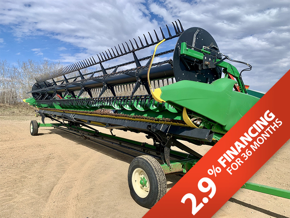 Photo of a 2019 John Deere 735FD