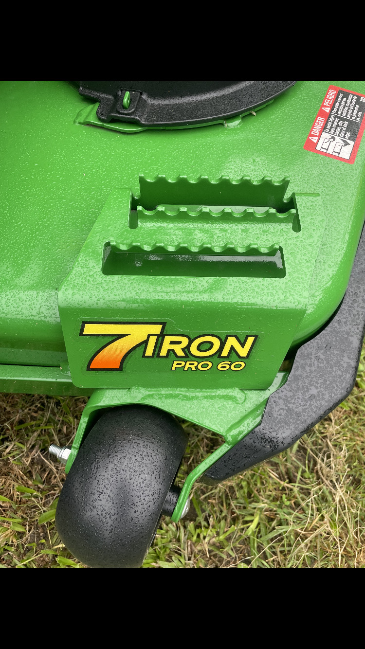 2023 John Deere Z960M Image 4