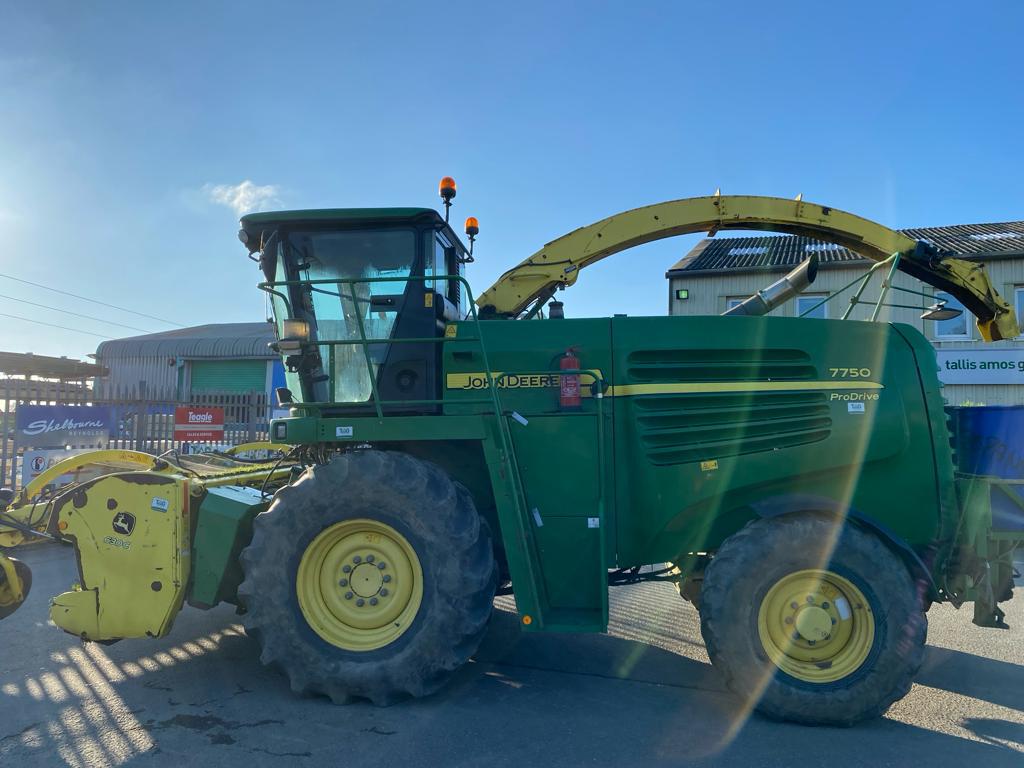 2009 John Deere 7750
