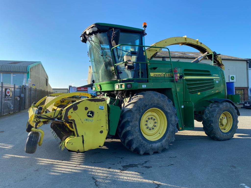 2009 John Deere 7750