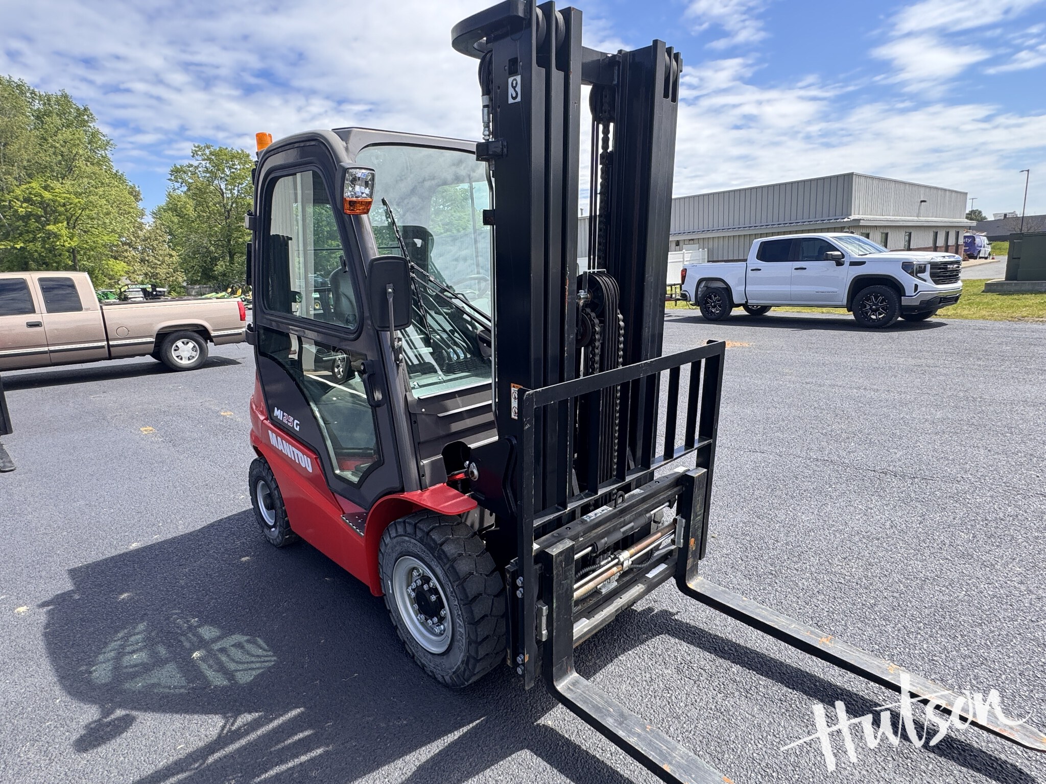 2023 Manitou MI25G