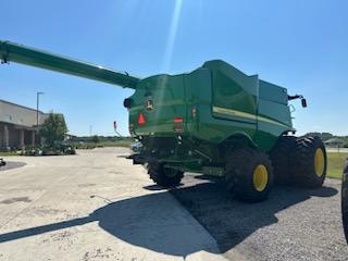 2022 John Deere S780 Image 5