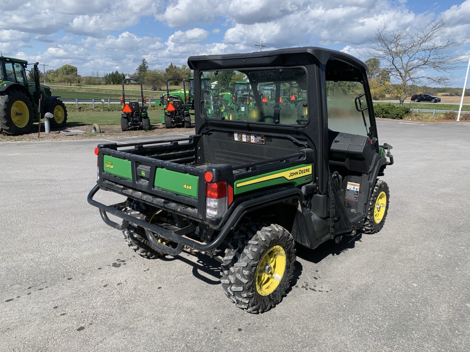 2023 John Deere XUV865M Image 6