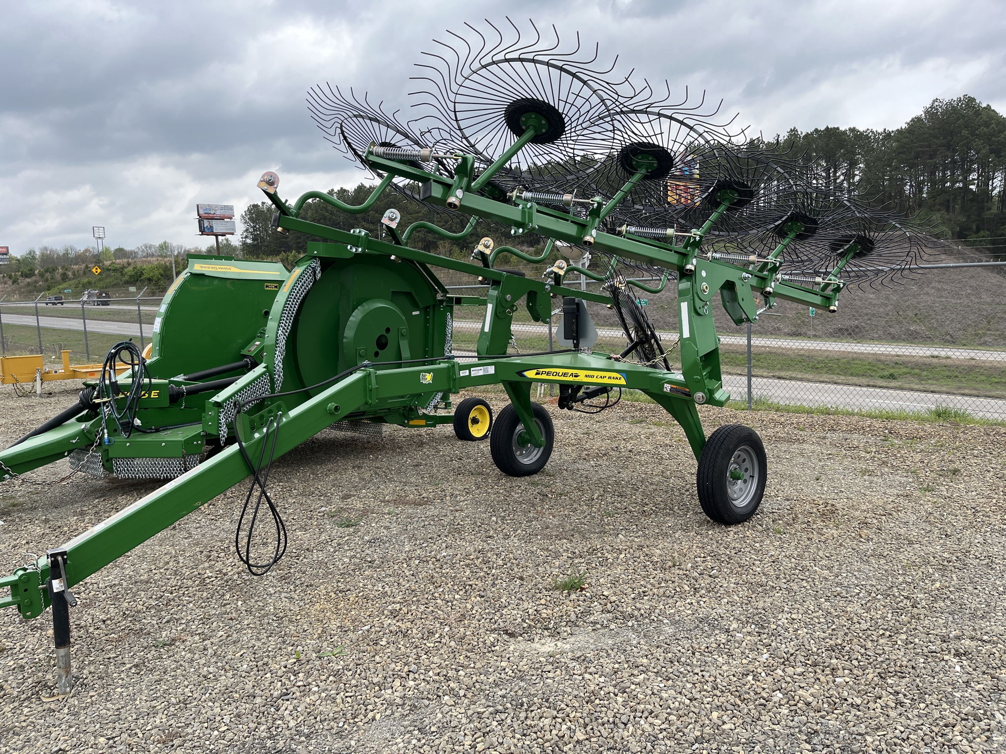 2023 Pequea MCR10 Image 1