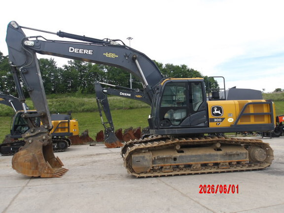 Photo of a 2024 John Deere 300P