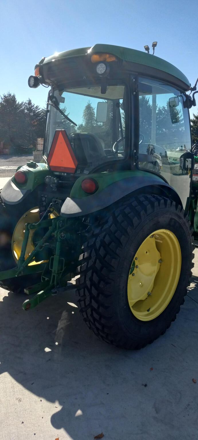 2022 John Deere 4066R Image 7
