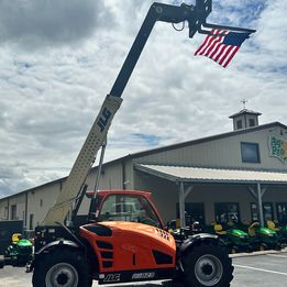 2023 JLG AG823 Image 4