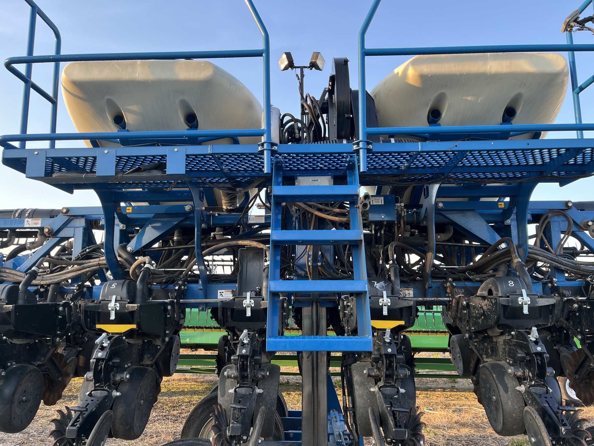  2018 Kinze 3600ASD at Heritage Tractor in Kewanee, IL