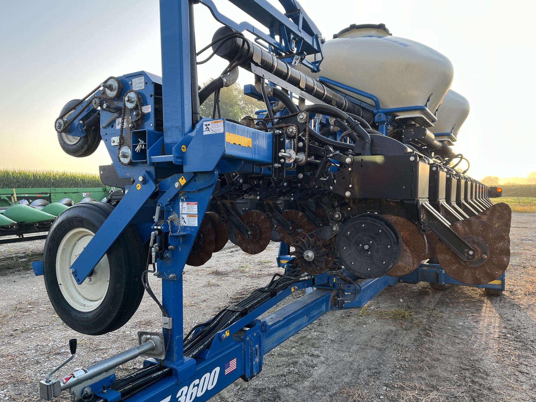 2018 Kinze 3600ASD at Heritage Tractor in Kewanee, IL