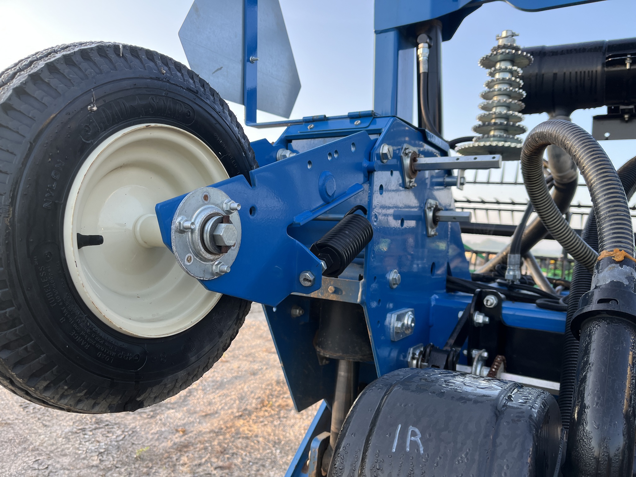  2018 Kinze 3600ASD at Heritage Tractor in Kewanee, IL