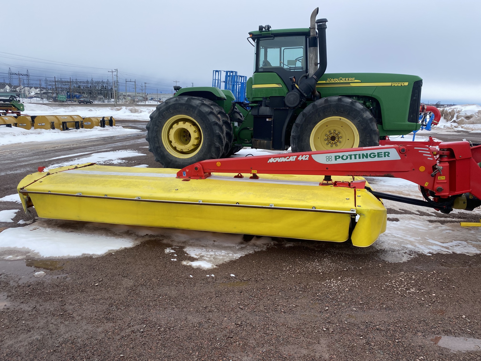 2017 Pottinger novacat442 Image 2