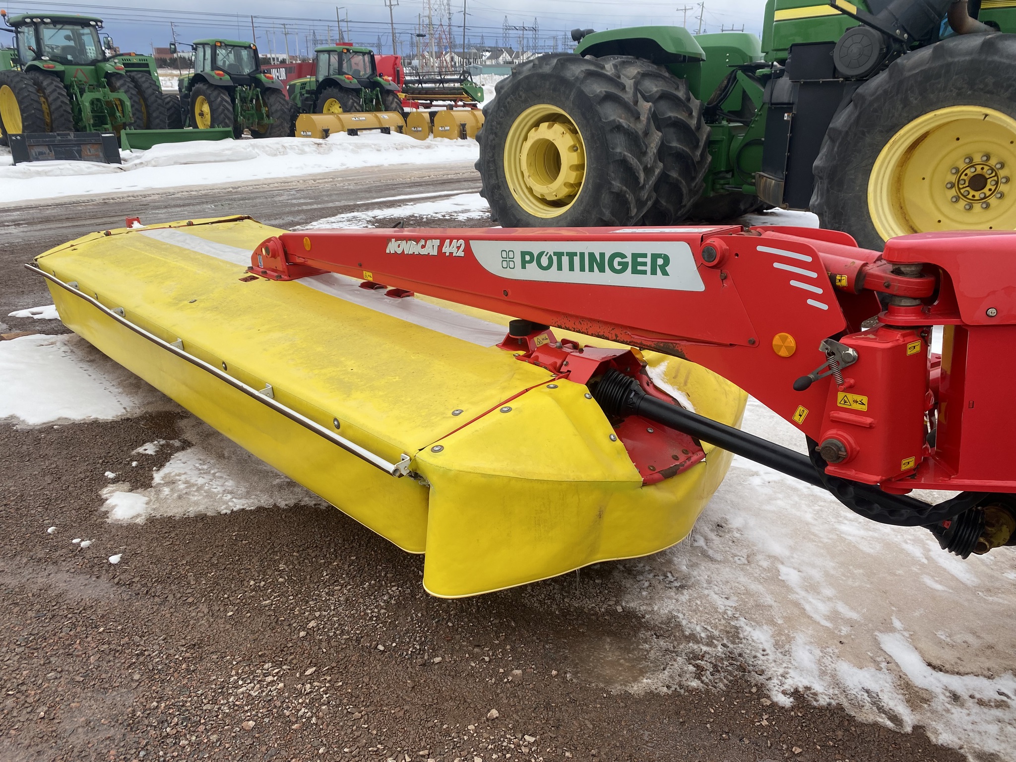 2017 Pottinger novacat442 Image 1
