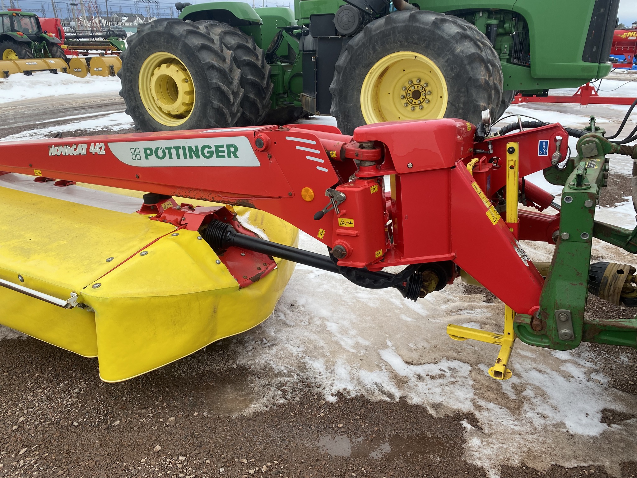 2017 Pottinger novacat442 Image 6