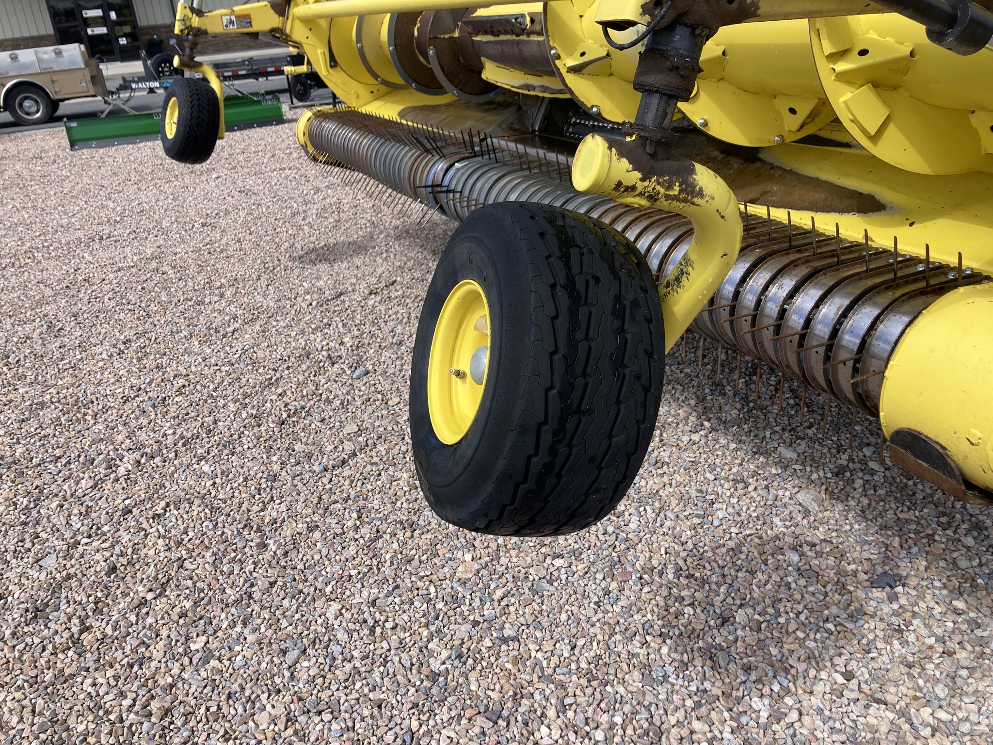 2022 John Deere 659 Image 32