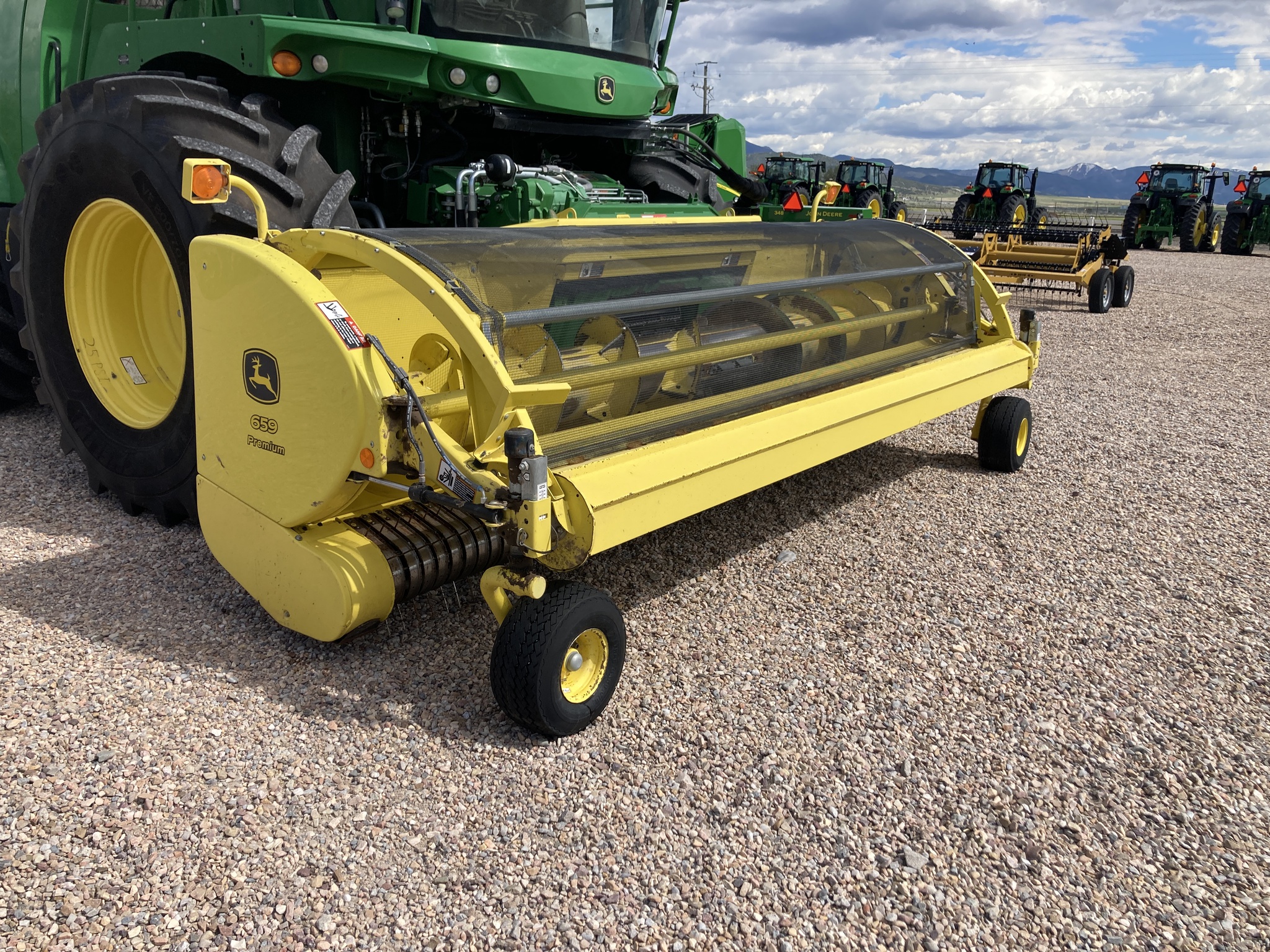 2022 John Deere 659 Image 9