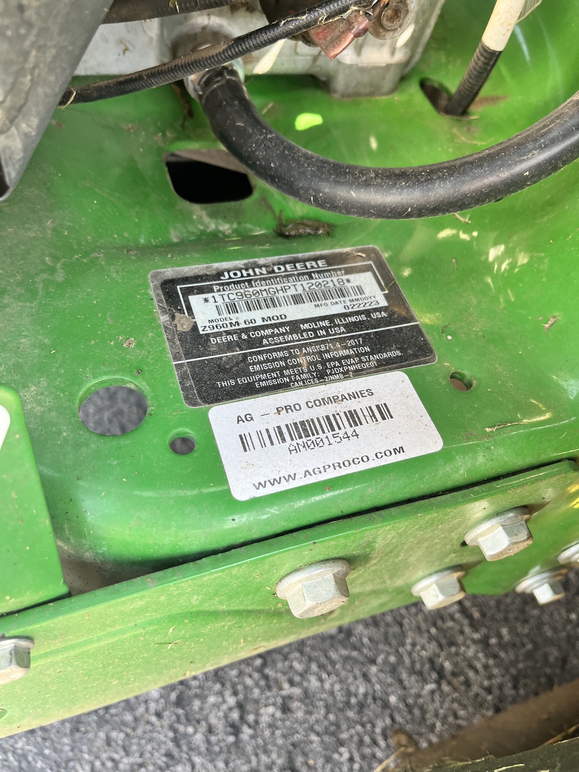 2023 John Deere Z960M Image 7