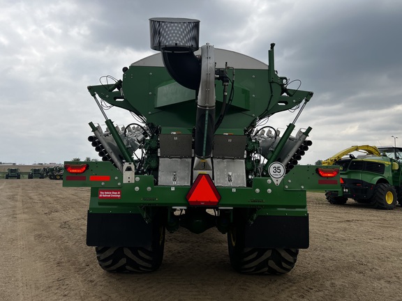 2024 John Deere 800R - Photo5