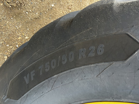 2024 John Deere 800R - Photo9