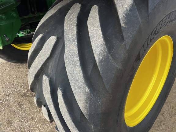 2024 John Deere 800R - Photo10