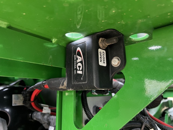 2024 John Deere 800R - Photo22