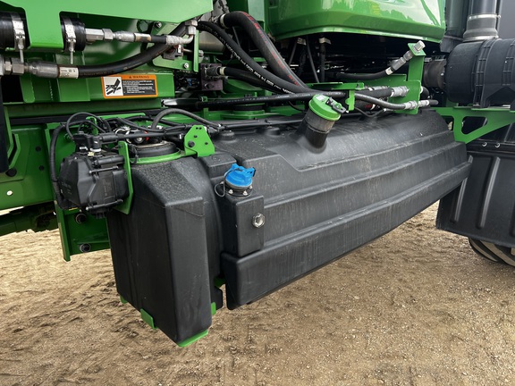 2024 John Deere 800R - Photo30