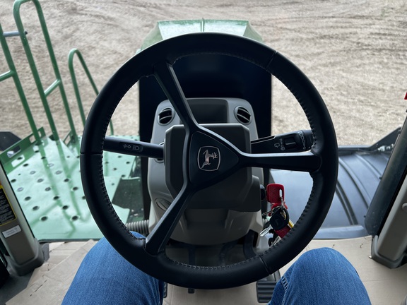 2024 John Deere 800R - Photo37