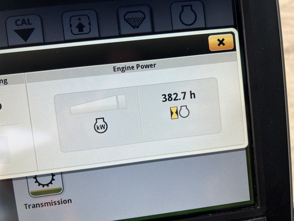 2024 John Deere 800R - Photo43