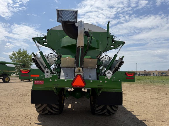 2024 John Deere 800R - Photo4