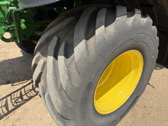 2024 John Deere 800R - Photo10