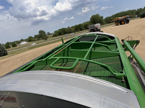2024 John Deere 800R - Photo35
