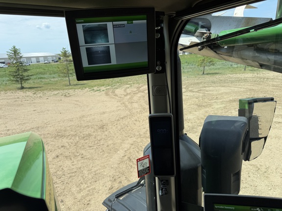 2024 John Deere 800R - Photo40