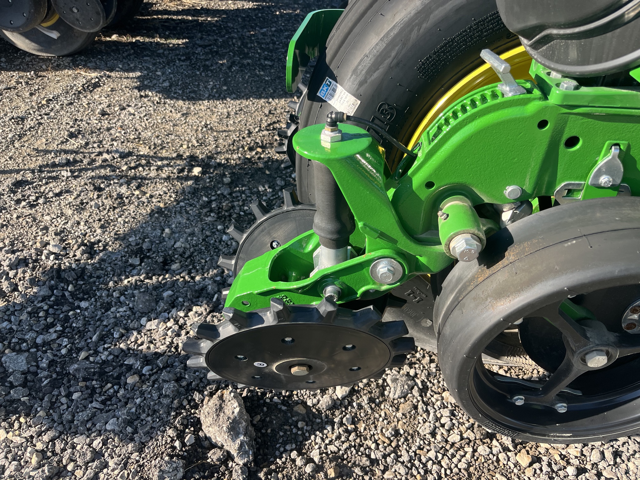 2024 John Deere 1775NT Image 2