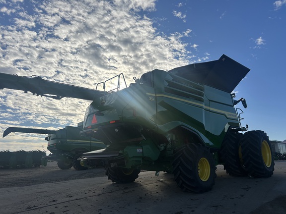 2023 John Deere X9 1100 (8th thumbnail)