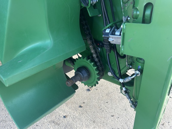 2023 John Deere X9 1100 (13th thumbnail)