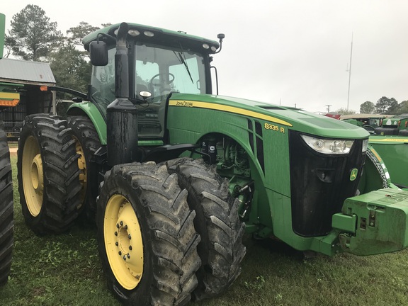 2012 John Deere 8335R Photo 3