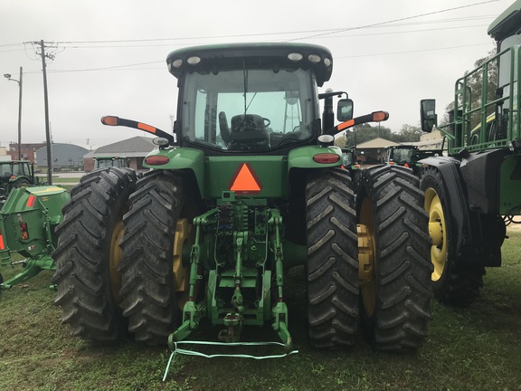 2012 John Deere 8335R Photo 4