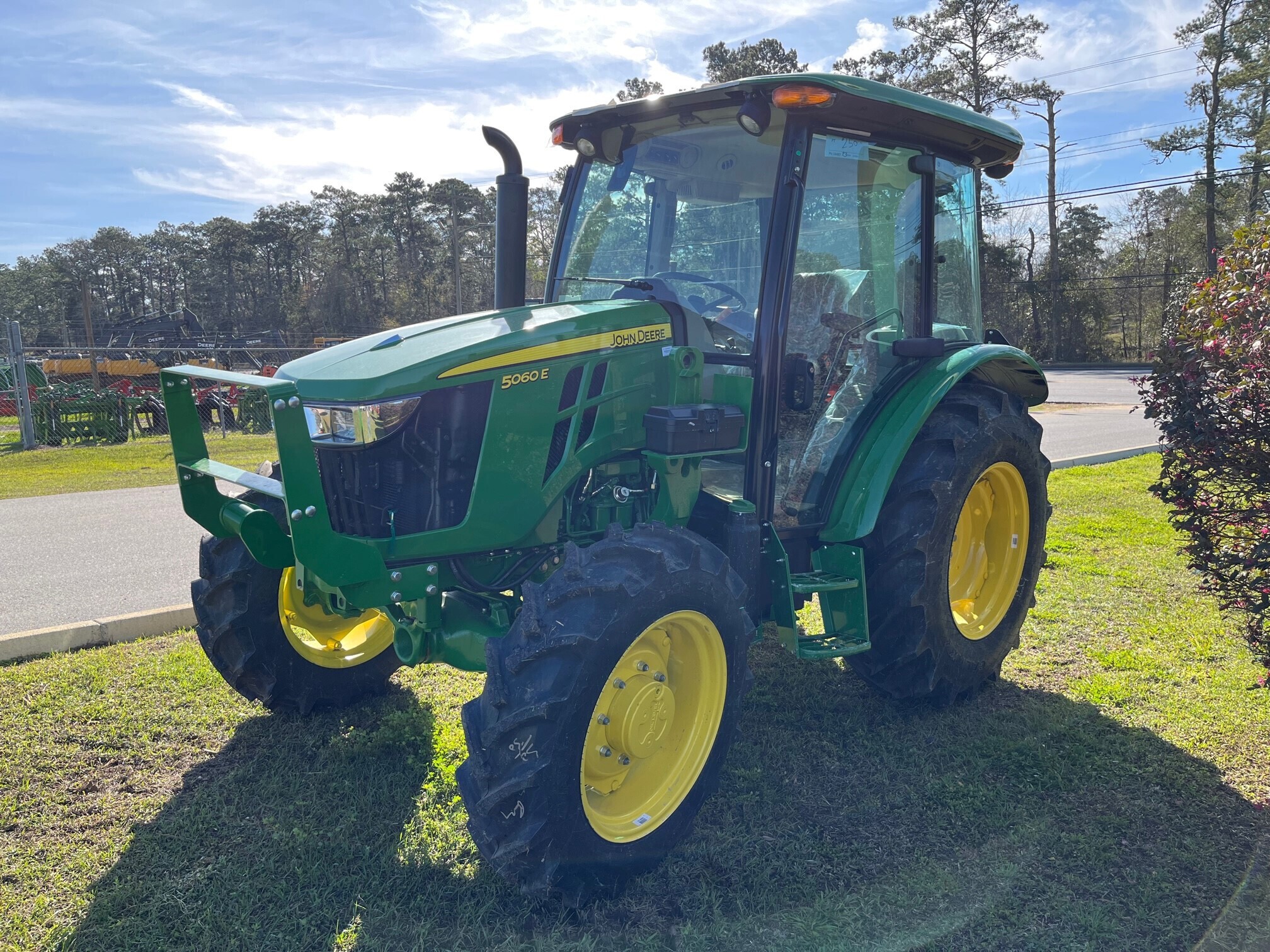 2025 John Deere 5060E Image 2